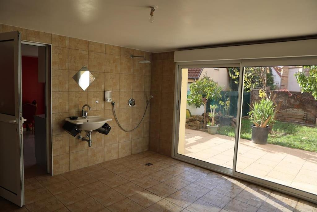 Villa Avec Piscine Interieure Holtzheim Dış mekan fotoğraf
