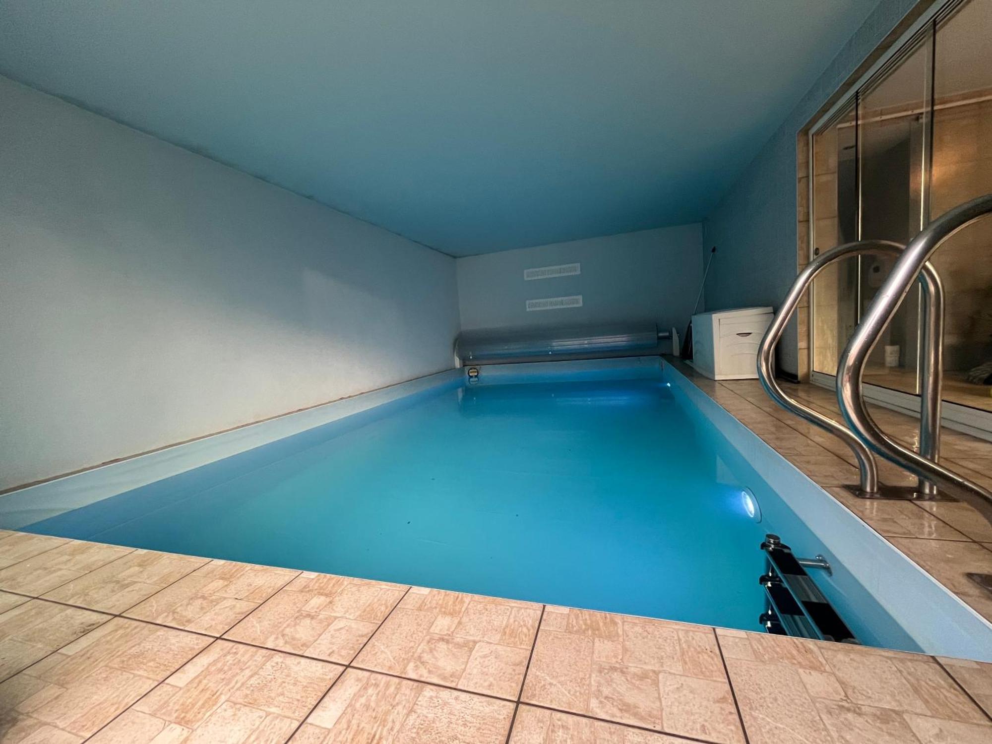 Villa Avec Piscine Interieure Holtzheim Dış mekan fotoğraf