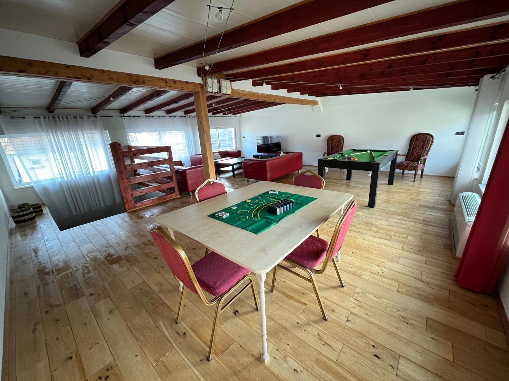 Villa Avec Piscine Interieure Holtzheim Dış mekan fotoğraf