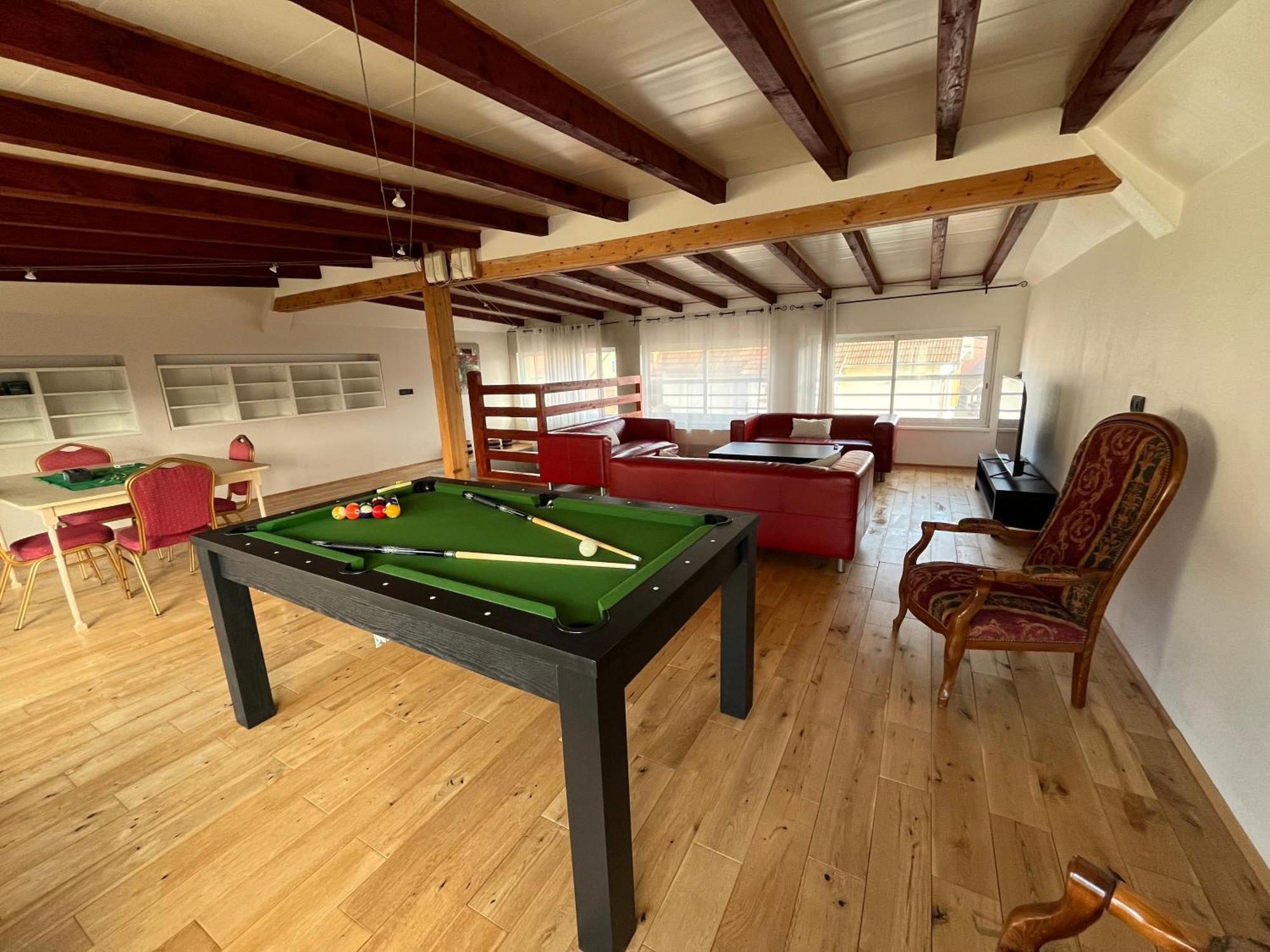 Villa Avec Piscine Interieure Holtzheim Dış mekan fotoğraf